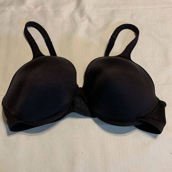 Bali size 40 D lightly padded underwire black bra - Picture 1 of 7